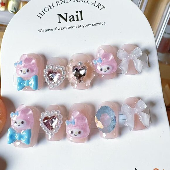 Handmade Press-On Nails - Picture 1 of 16